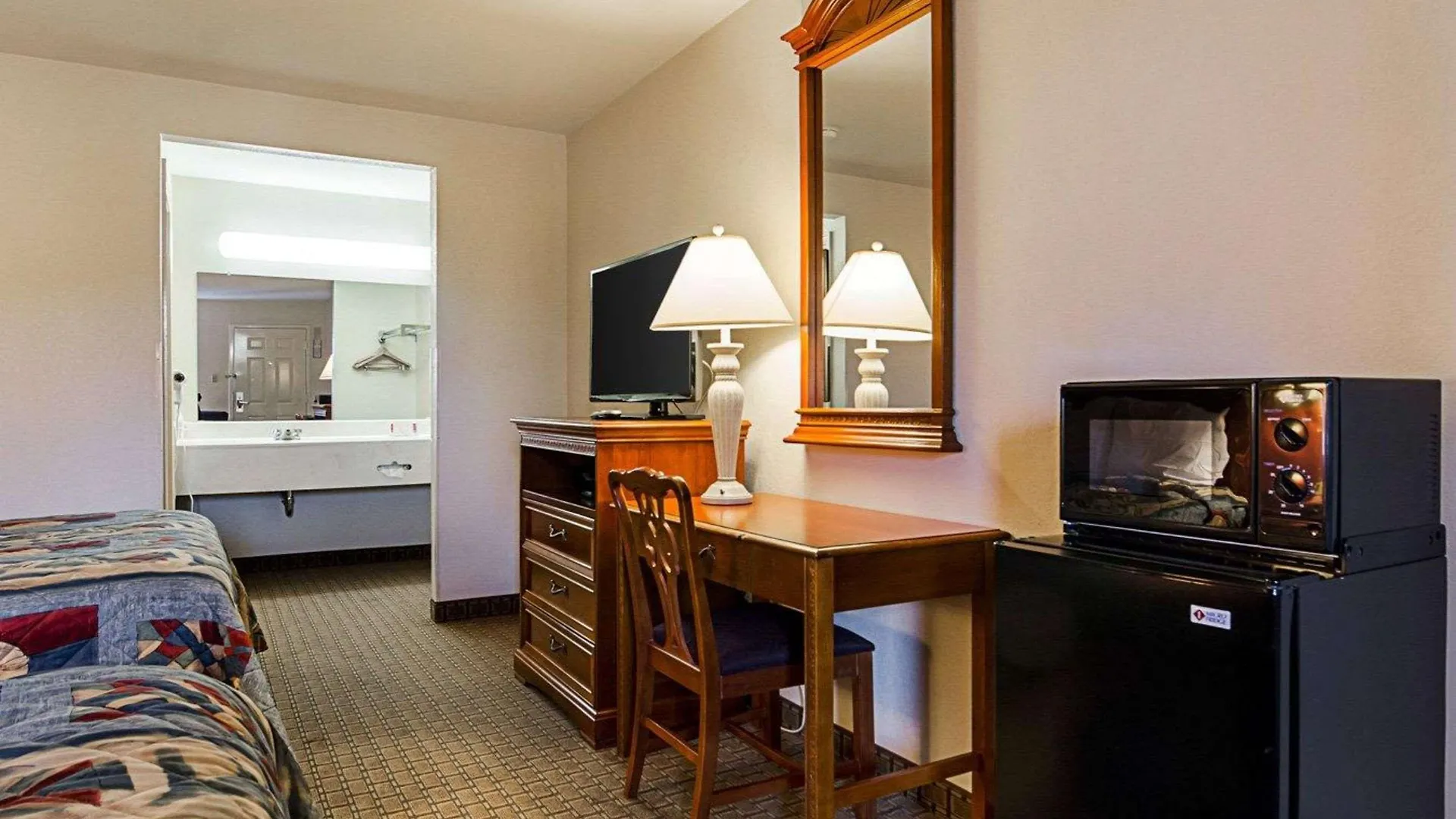 Econo Lodge Richmond 0*,